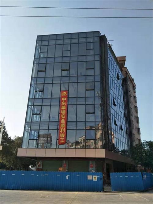 深圳玻璃幕墙工程公司-中东幕墙